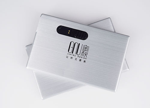 斯樂克金屬卡片u盤定量大增 借u盤做廣告商家多